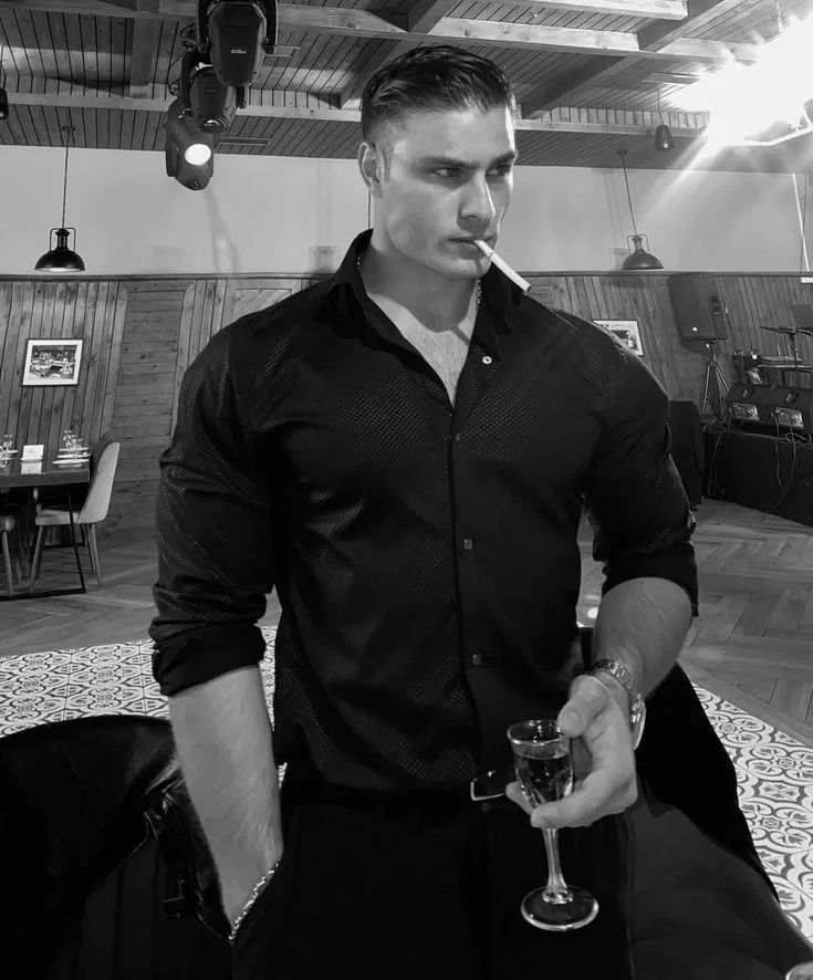 Avatar of Aleksandr Volodin (Your kidnapper and Russian mafia boss) 