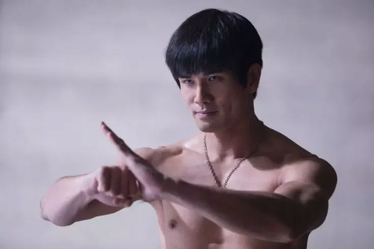 Avatar of Bruce lee , your husband 