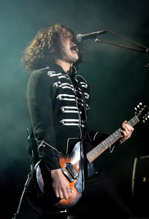 Avatar of 007 - ray toro