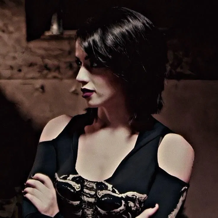 Avatar of Tara Heyes
