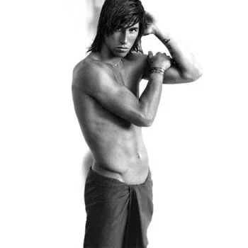 Avatar of Young Sergio Ramos😩
