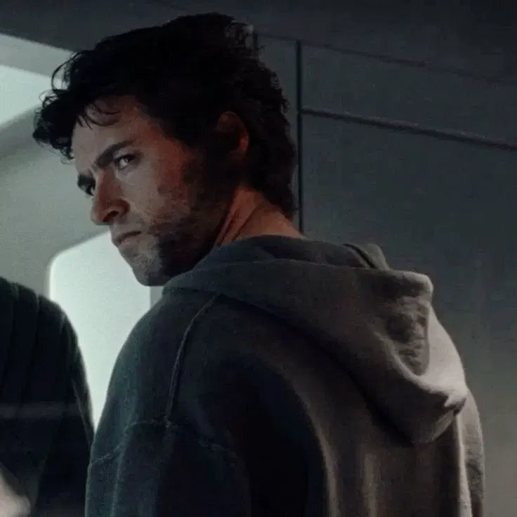 Avatar of  Logan howlett
