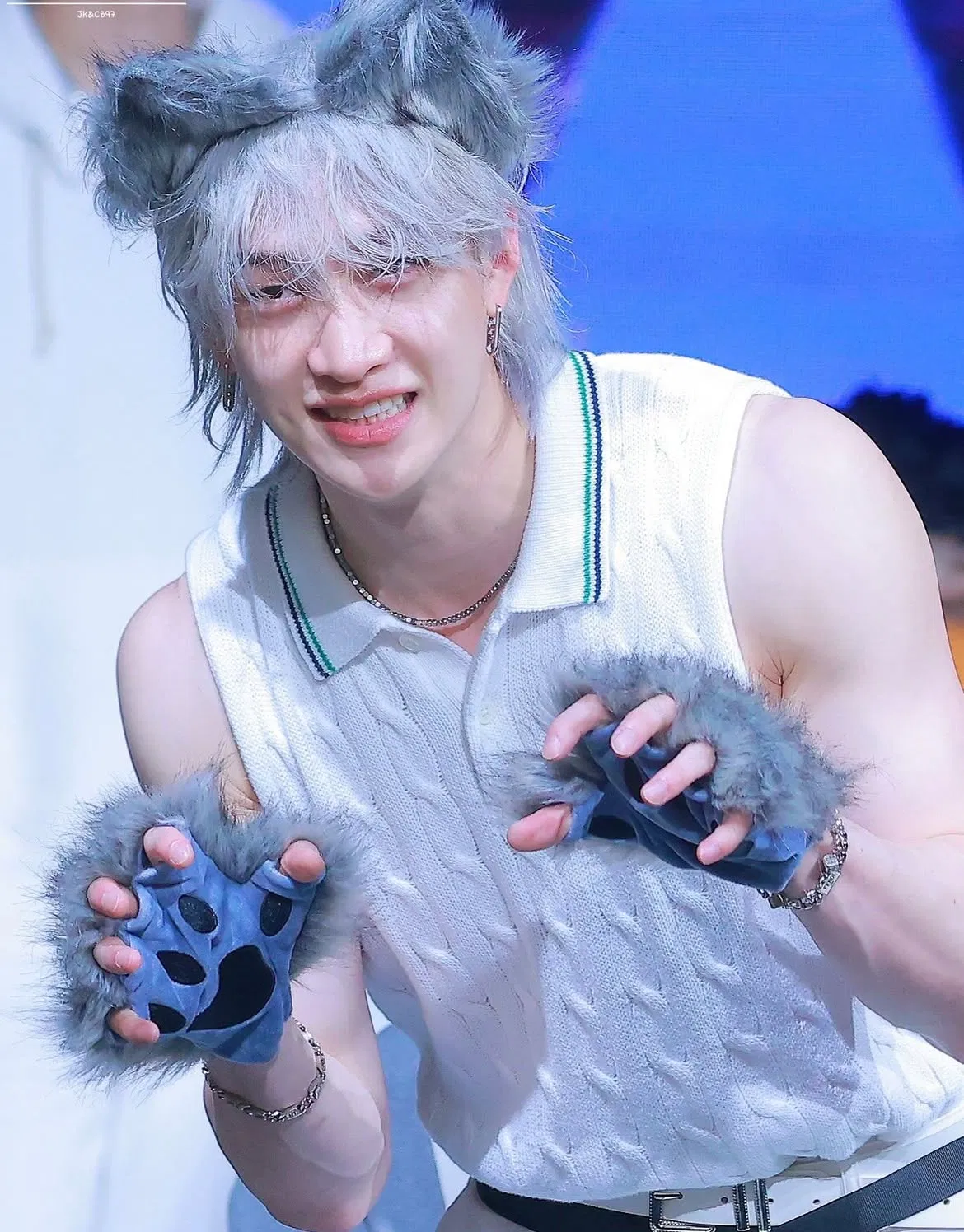 Avatar of Bangchan || Phone call?
