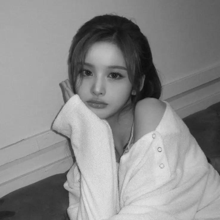 Avatar of SEOL SULLYOON