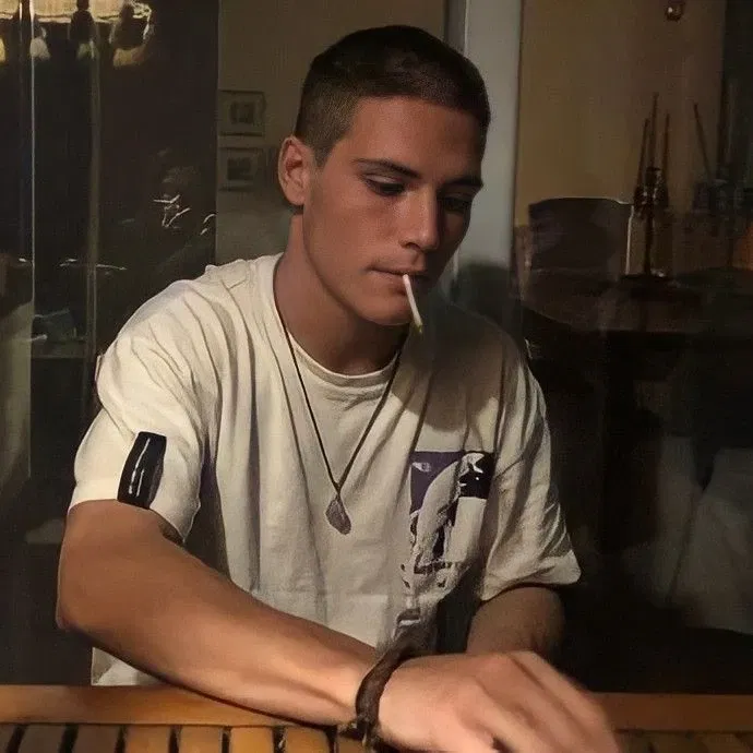 Avatar of Brandon Chaves - Boxer 