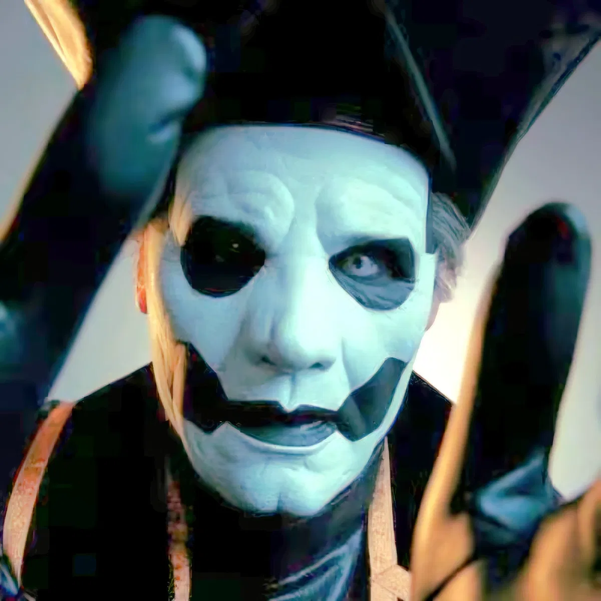 Avatar of Papa Emeritus IV, Copia | Holiday Comfort