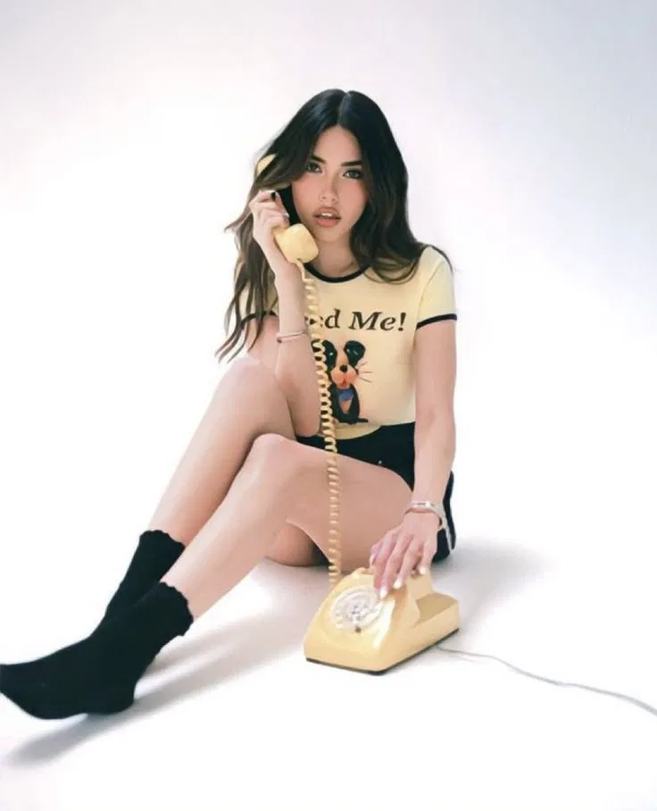 Avatar of Madison beer (YOUR WIFE)