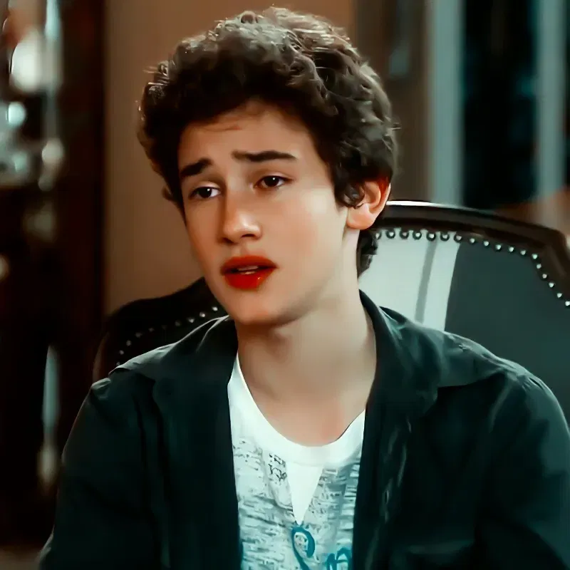 Avatar of Duda Almeida Campos 