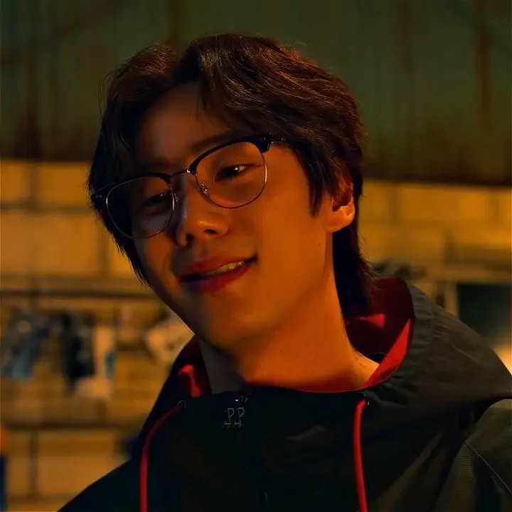 Avatar of ౨ৎ Geum Seong-Je