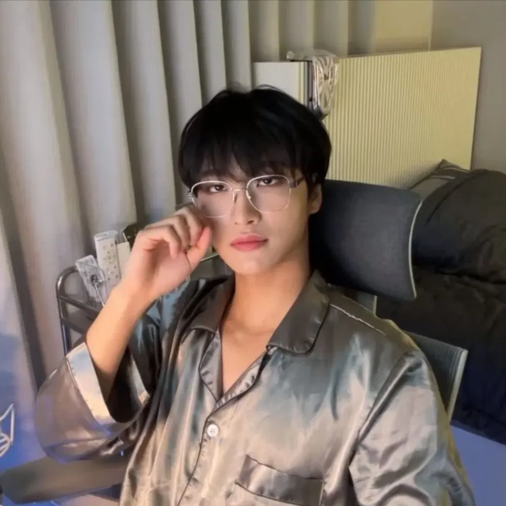 Avatar of Seonghwa - Nerd