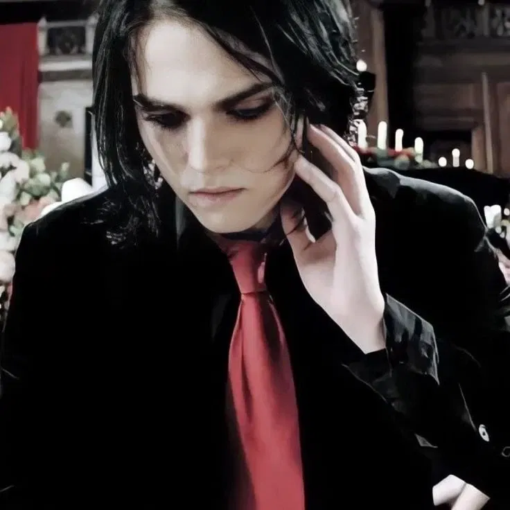 Avatar of gerard way
