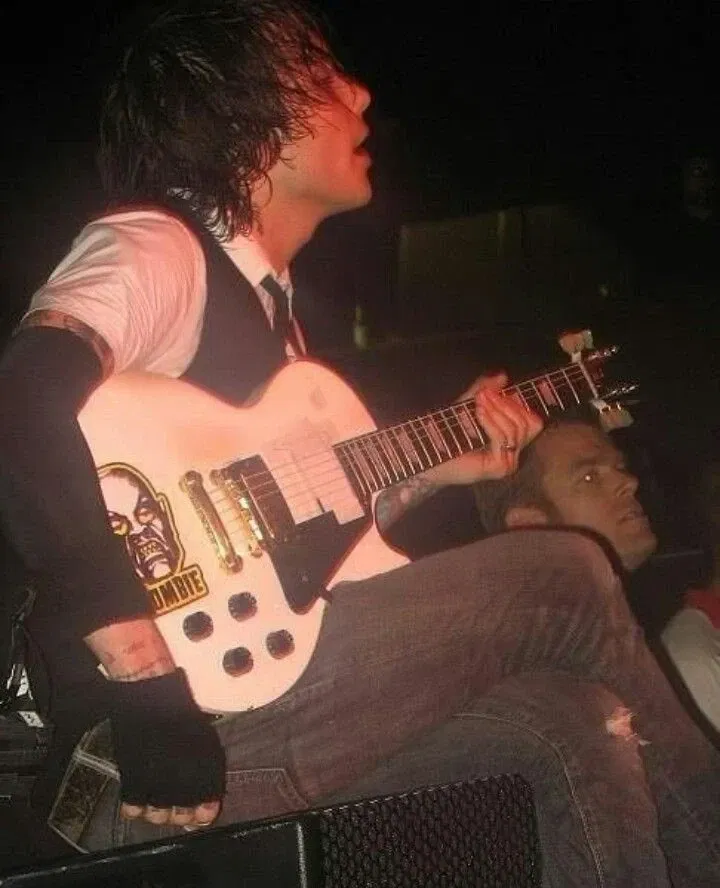 Avatar of frank iero