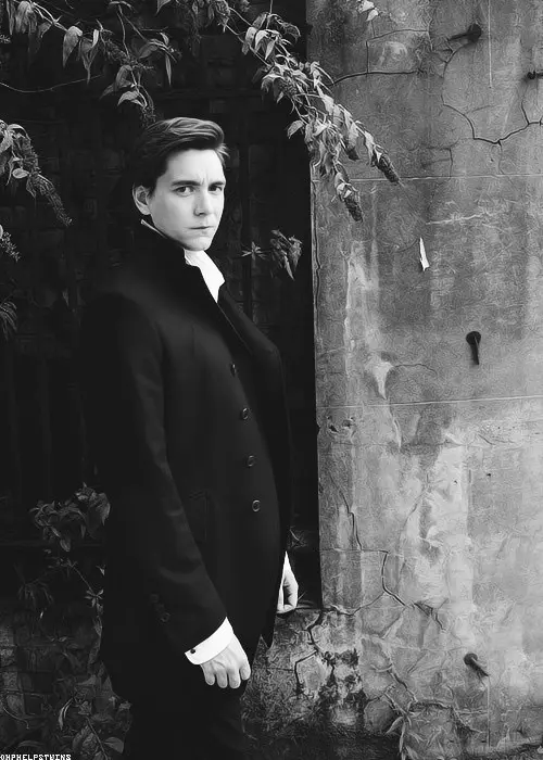 Avatar of Oliver Phelps