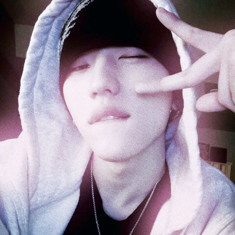 Avatar of JUNHYEOK ⋆｡𖦹˚.★