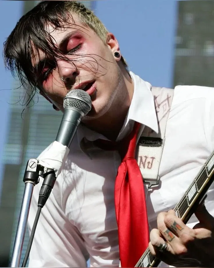 Avatar of Frank Iero