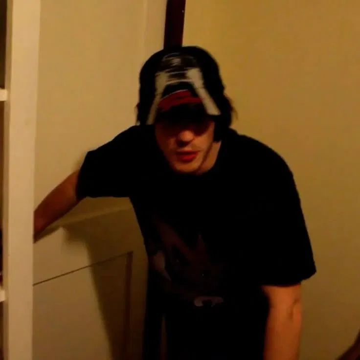 Avatar of Evan Myers || EverymanHYBRID / Habit