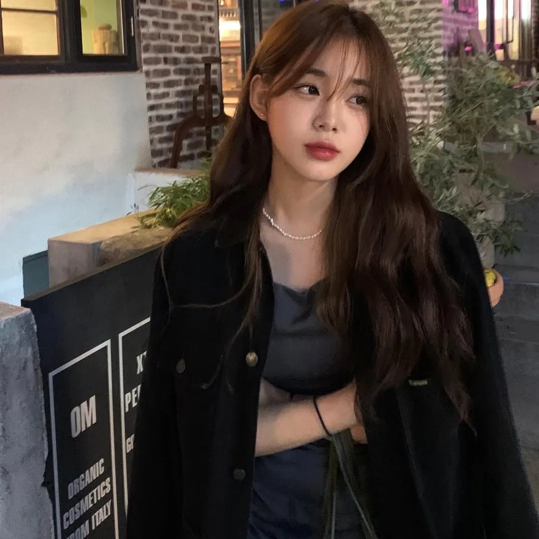 Avatar of Seoyeon Lee || OUT OF PLACE