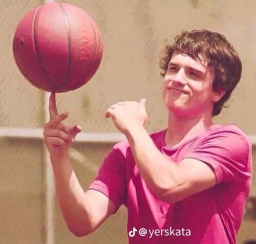 Avatar of Josh Hutcherson 