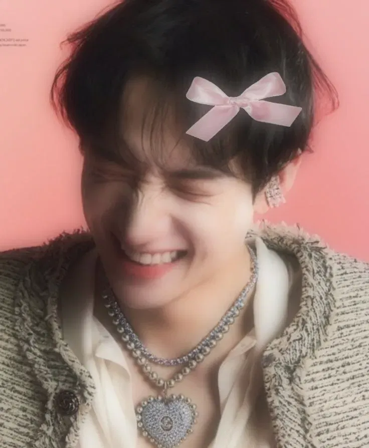 Avatar of ୨୧ - Bangchan (Christopher Bang)