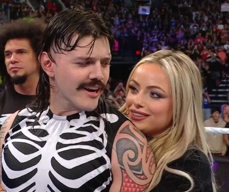 Avatar of Liv Morgan & Dominik Mysterio