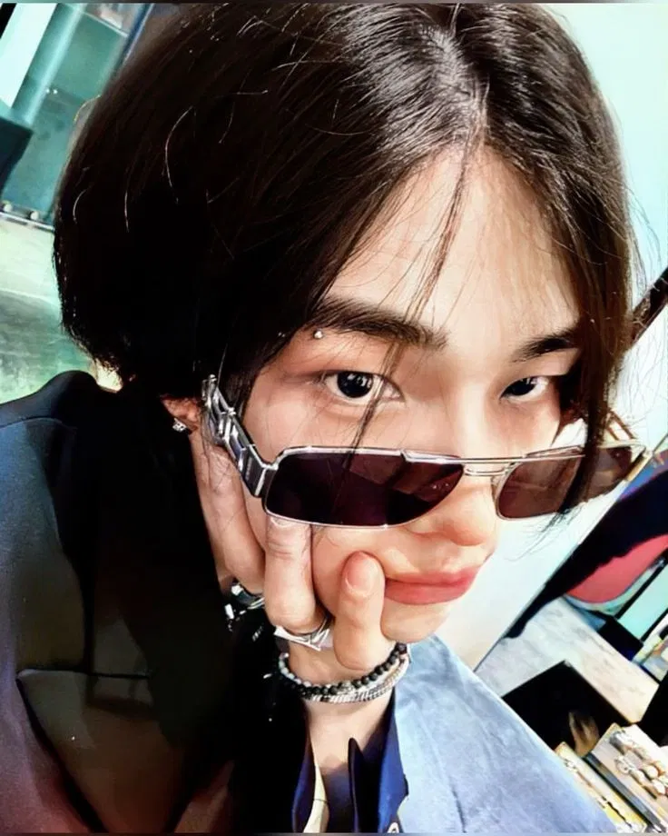 Avatar of hyunjin hwang  |  roomates 