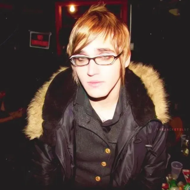 Avatar of Mikey Way 