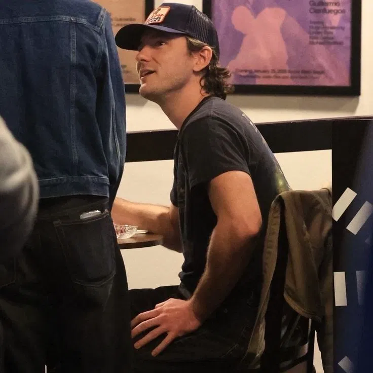 Avatar of Lewis Pullman