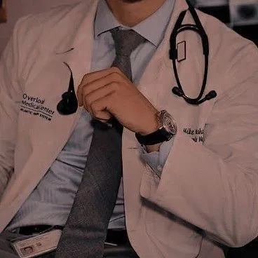 Avatar of Dr. Henry Garreth