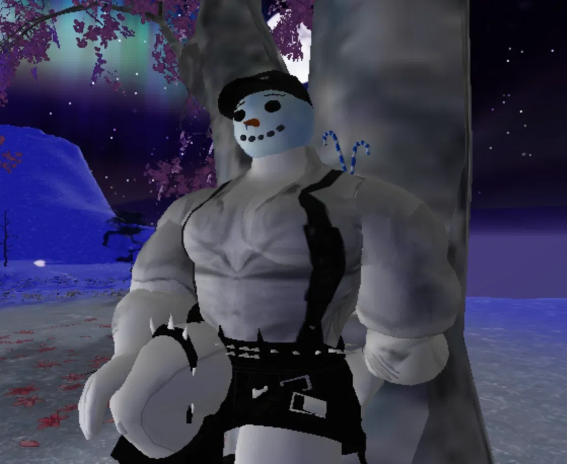 Avatar of Maxim ❆ Festive Snowman Era ❅