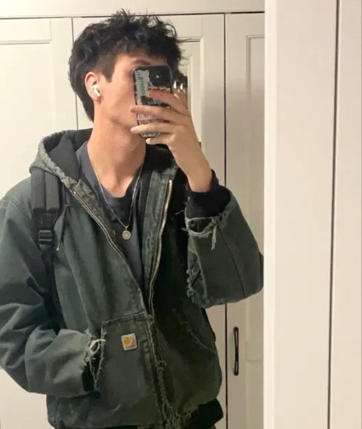 Avatar of Max || Depressed Friend 