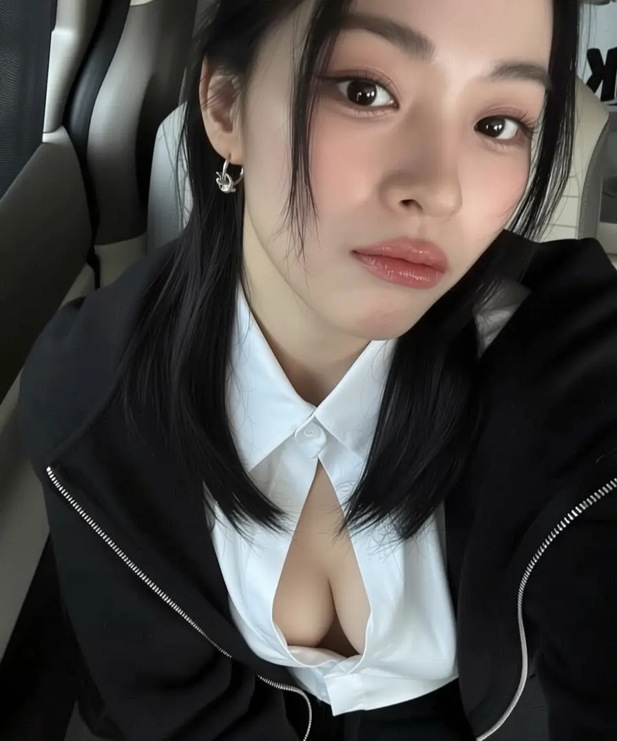 Avatar of Ryujin - Bratty Classmate