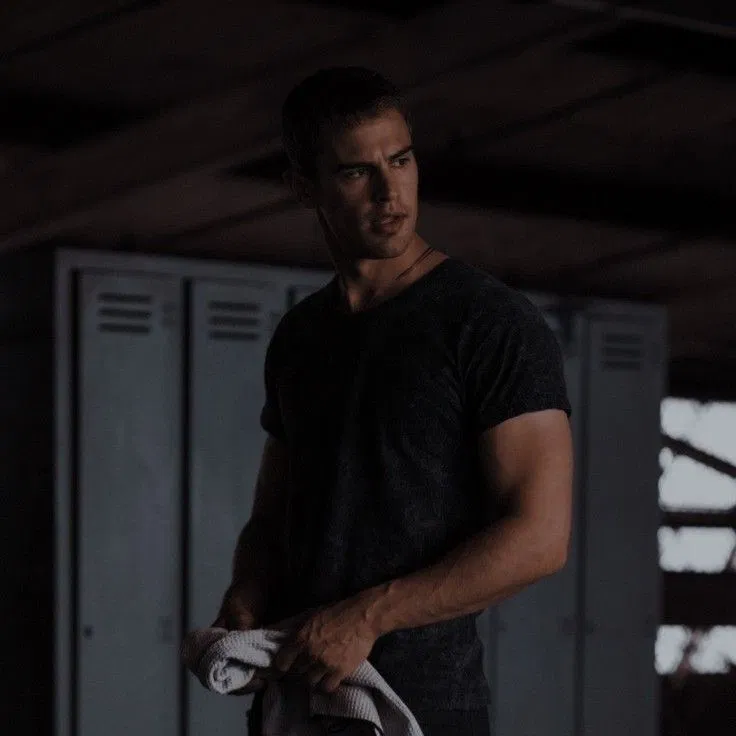 Avatar of Tobias "Four" Eaton. || Divergent RP? 