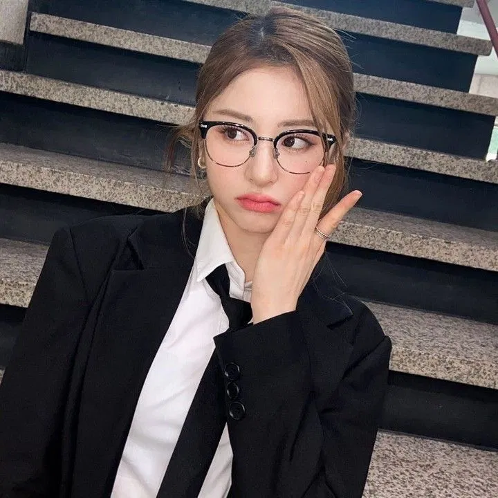Avatar of Dean Yunjin
