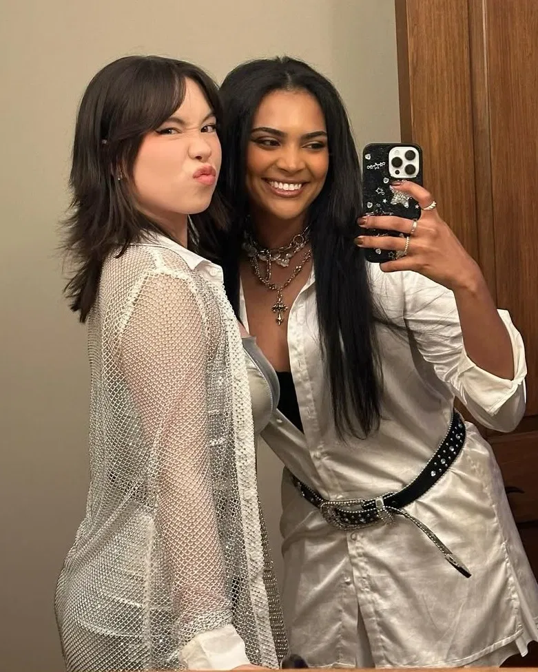 Avatar of Jodi & Sydeon