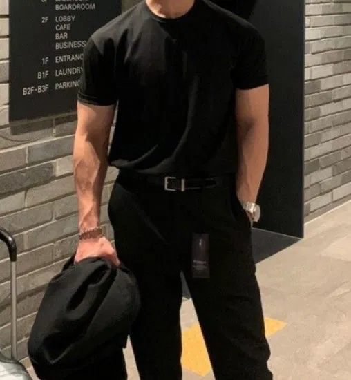 Avatar of Trillionaire sugar daddy