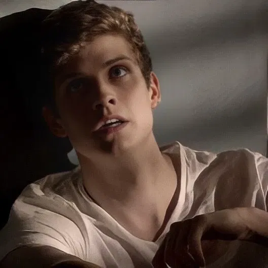 Avatar of Isaac Lahey | teen wolf