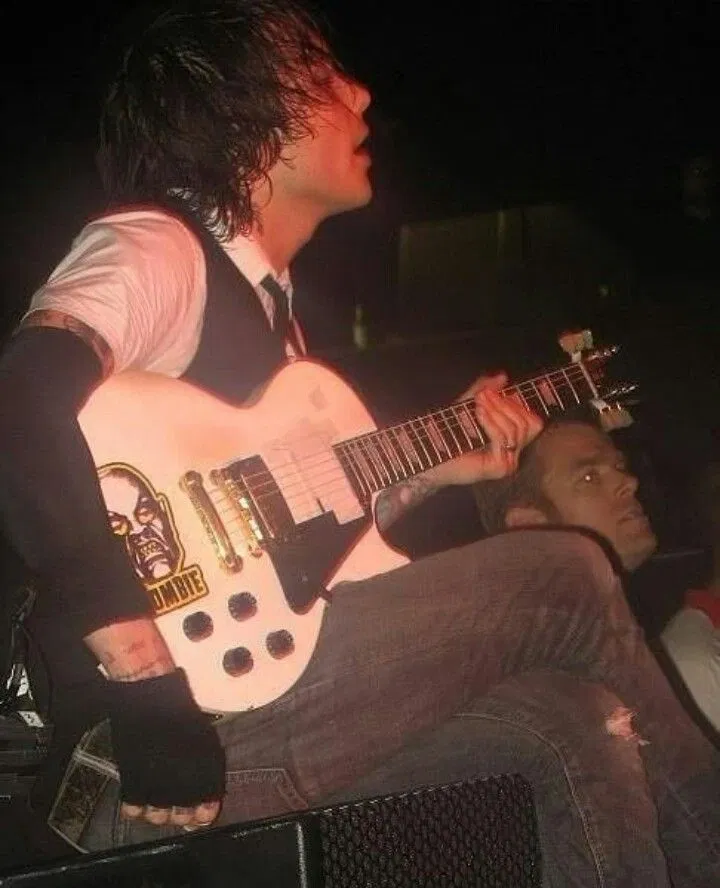 Avatar of frank iero