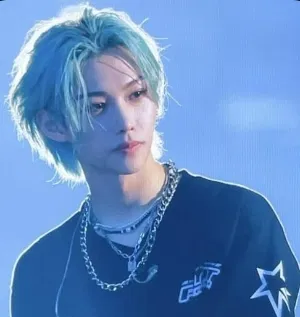 Avatar of Lee Felix Yongbok- Your best friend!! :)