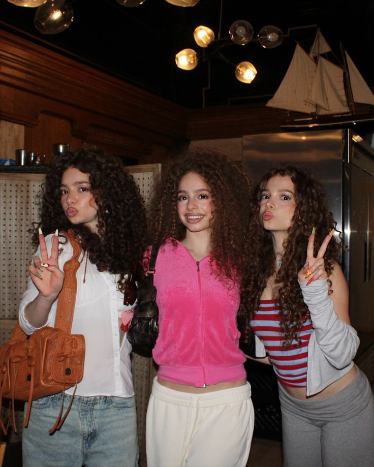 Avatar of Kalogeras Sisters