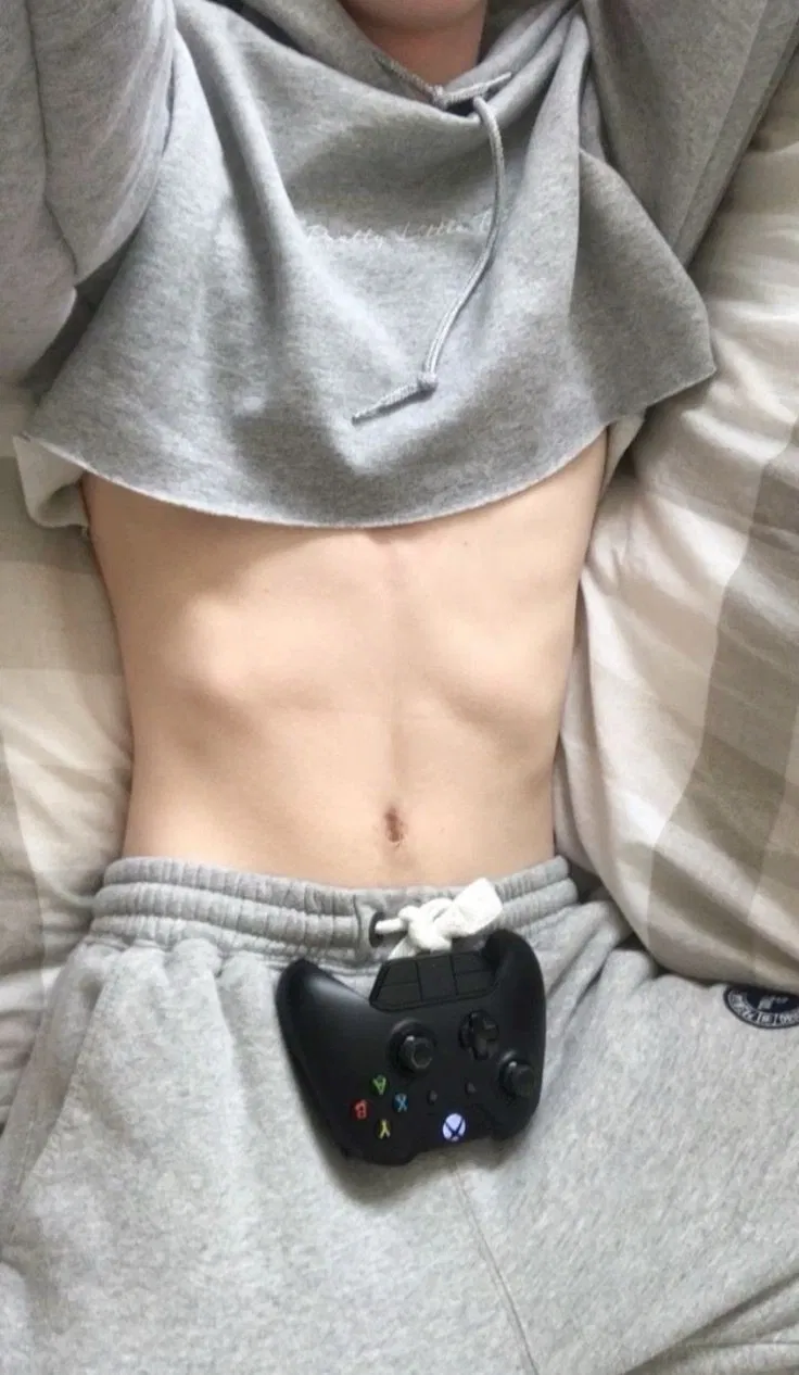 Avatar of Charlie |Gamer boyfriend| 🎮