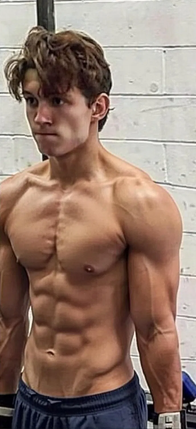 Avatar of Tom Holland