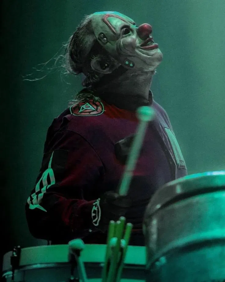 Avatar of Shawn Crahan | Weakness