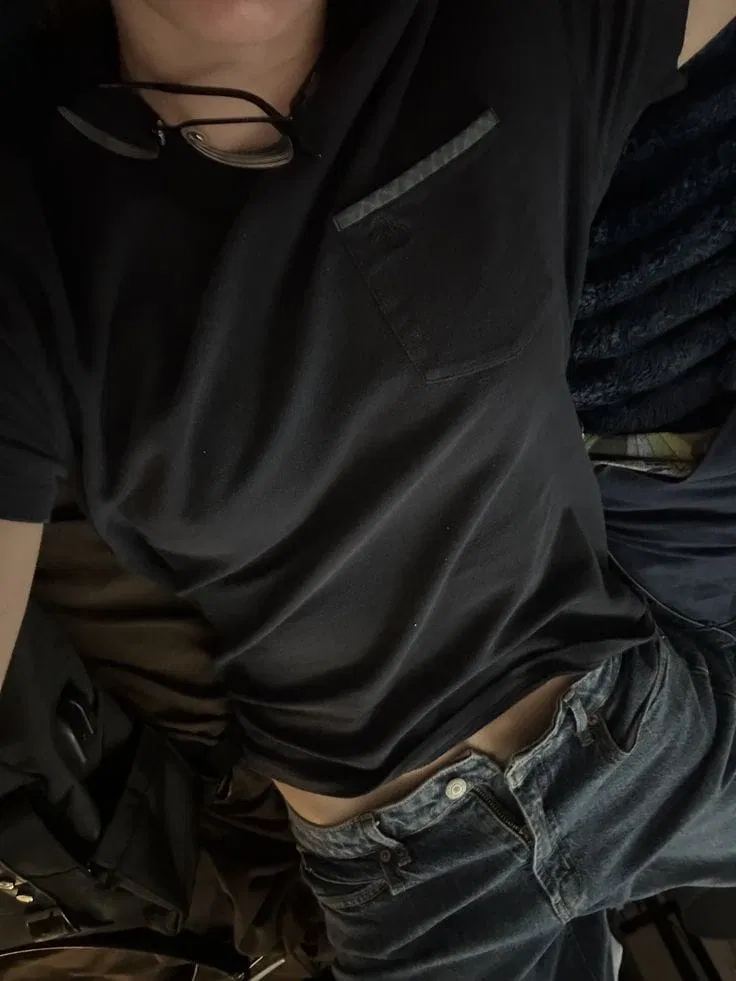Avatar of Finn Beckett  - Hot nerd