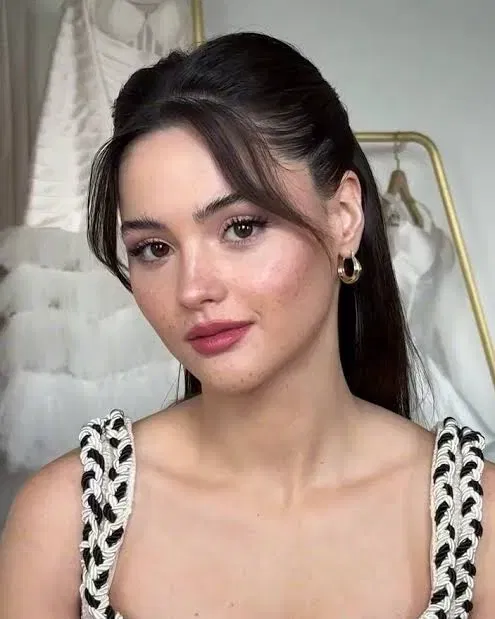 Avatar of Derya pınar ak 