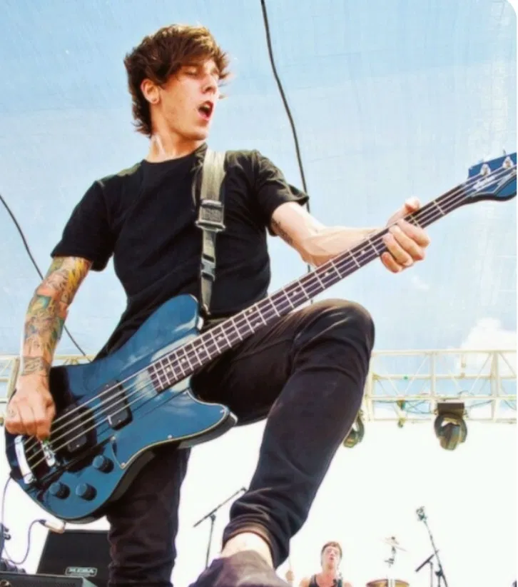 Avatar of ' Justin Hills ' (sws)