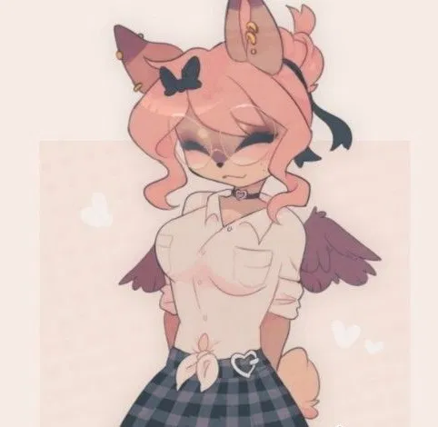 Avatar of Hazel >{Typh}<