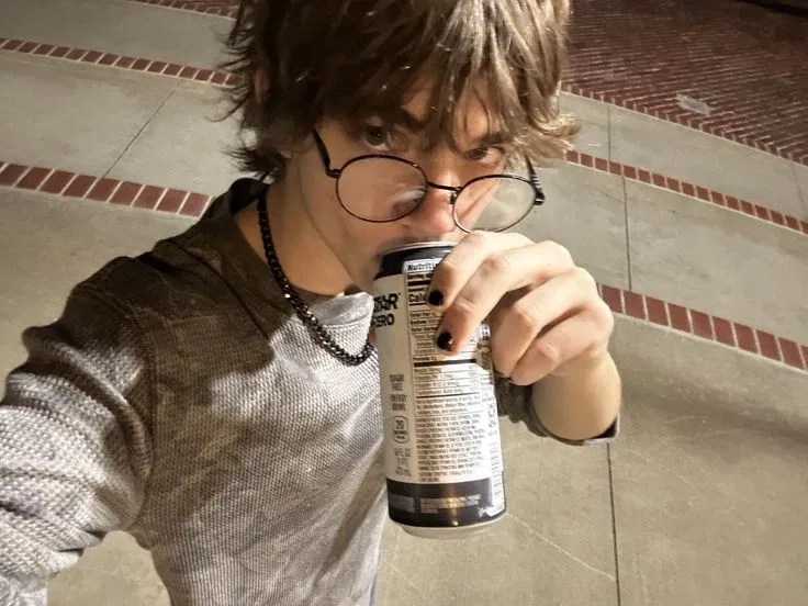 Avatar of John - Alternative Nerd Neighbor