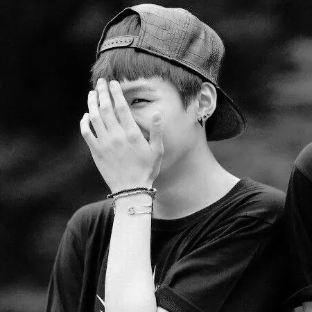 Avatar of Yoongi|𝙲𝙻𝙰𝚂𝚂𝙼𝙰𝚃𝙴𝚂