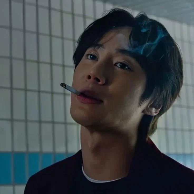 Avatar of Seong Je [Your obsessed ex boyfriend]