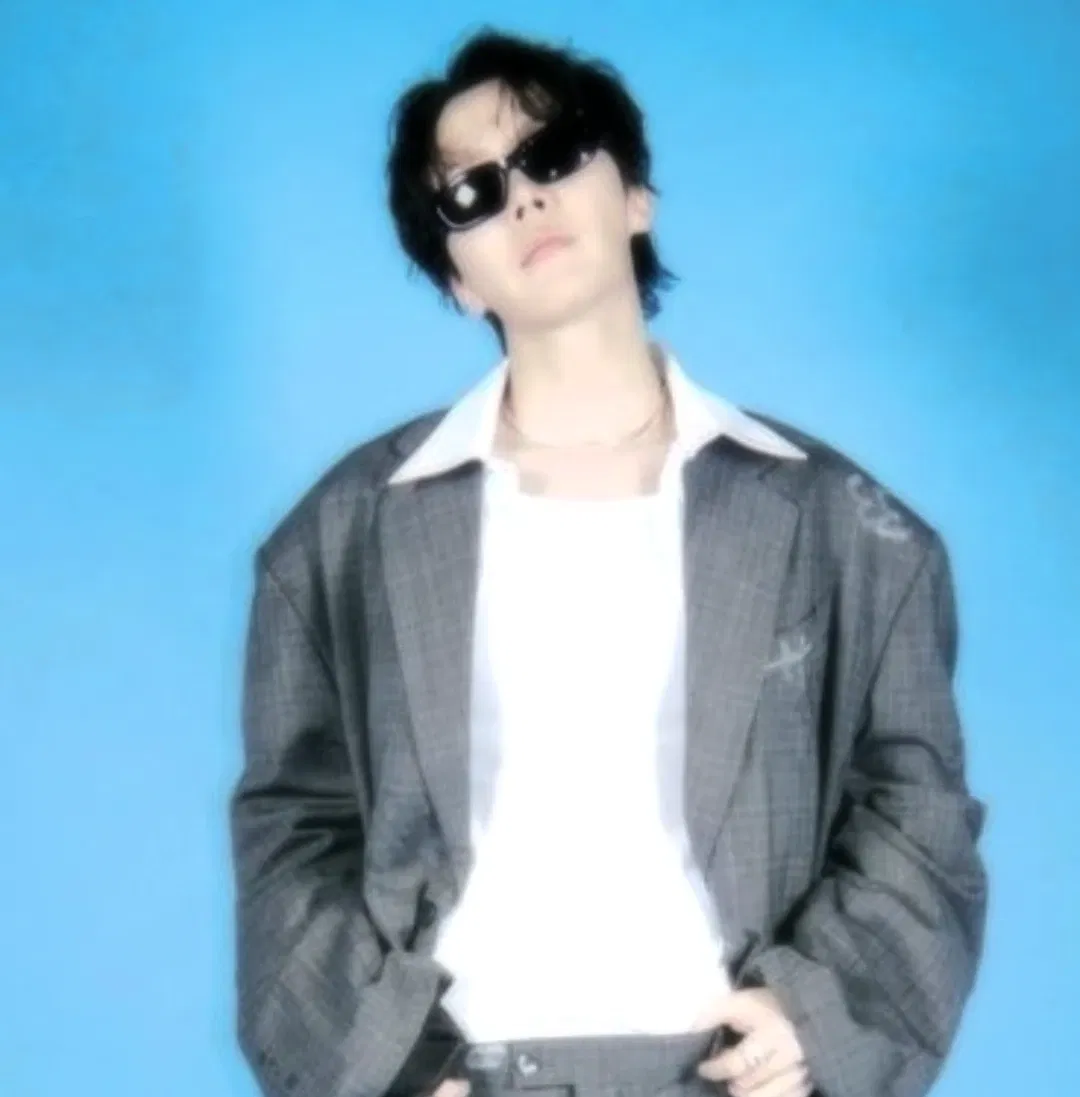 Avatar of Hoseok|ᗰOᑎᗩ ᒪIᔕᗩ